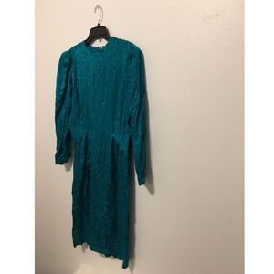 • Vintage Turquoise Dress •